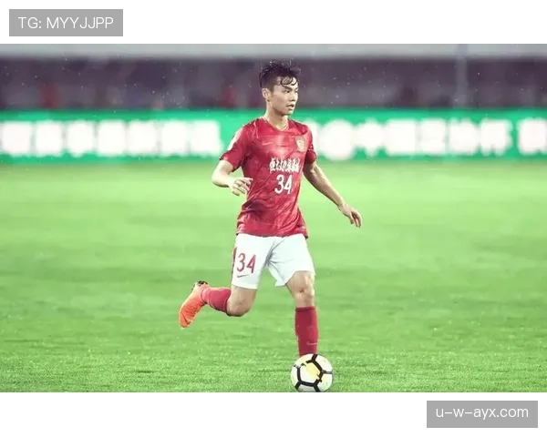 中国新星闪耀欧洲！成功转会顶级联赛开启职业生涯新篇章