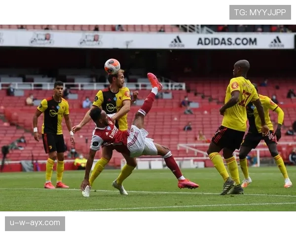 英超新秀强势崛起，年轻球员状态回暖助球队表现抢眼