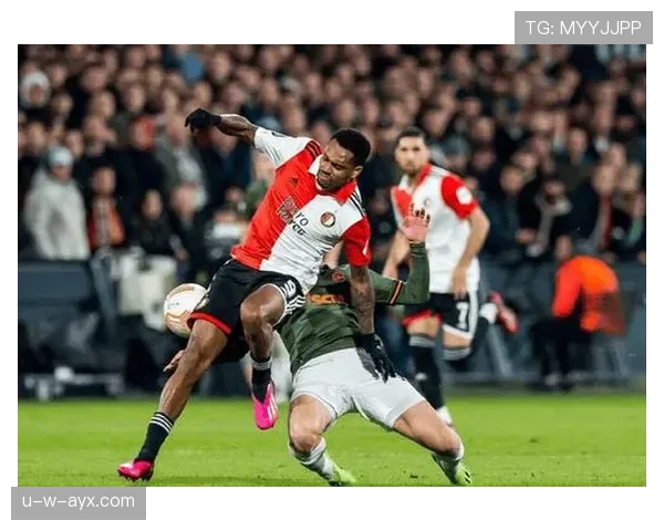 乌德勒支中路渗透战术奏效，球队状态回暖展现强劲竞争力