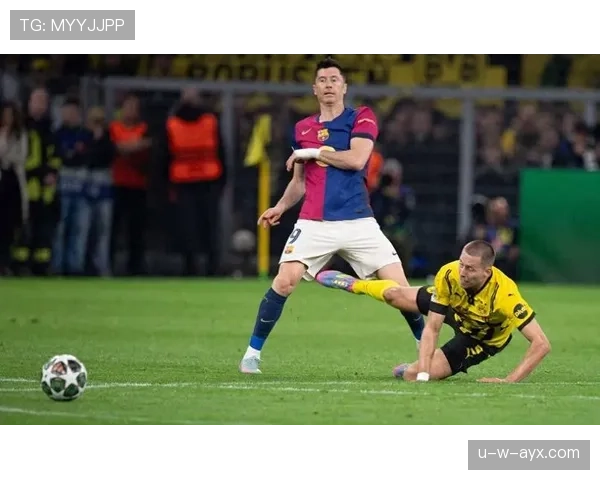 莱万多夫斯基加盟巴萨解析:离开德甲后能否延续巅峰状态 莱万多夫斯基加盟巴萨解析:离开德甲后能否延续巅峰状态